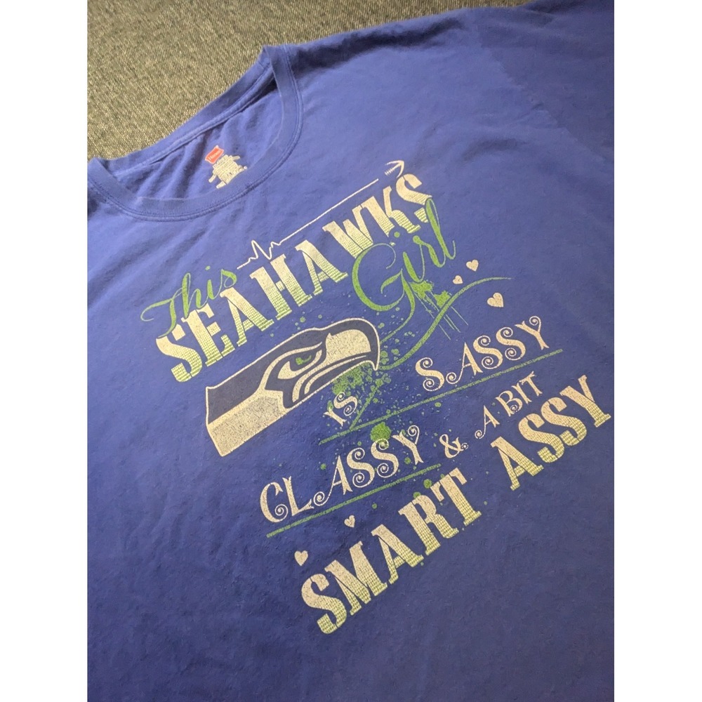 Seattle Seahawks Football NFL Adult T-Shirt Graphic Spellout Logo Size XL Hanes - Picture 3 of 7